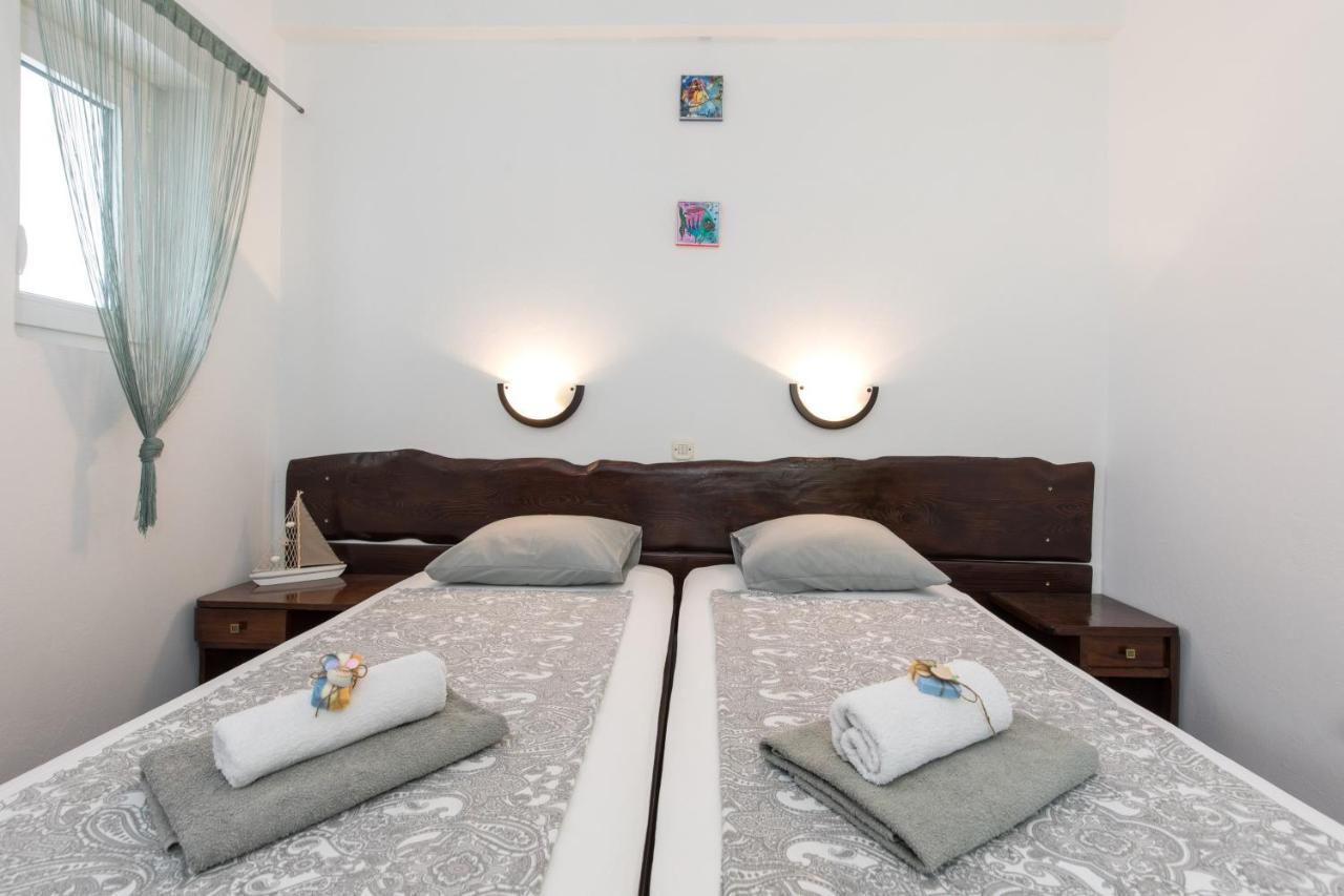 Pape Punat Hotel Ngoại thất bức ảnh